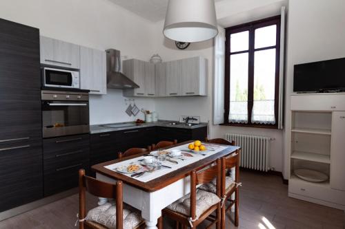 Fotografie z fotogalerie ubytování Breva - Menaggio by LoveComo v destinaci Menaggio