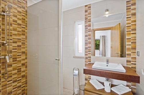 Prado Villas photo 3