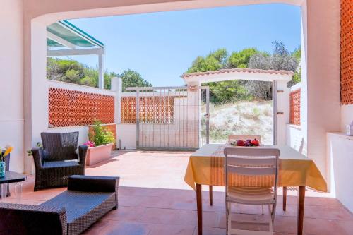 Casa Dino con accesso diretto in spiaggia