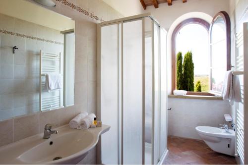 Et badeværelse på San Giorgio Country Residence