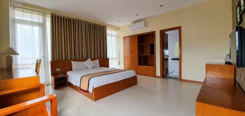 Gallery image of The Queen Hotel Ninh Binh in Ninh Binh