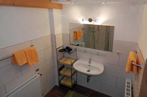 Ванная комната в Agerer Apartment