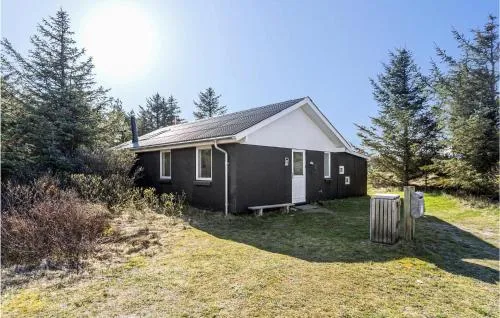Beautiful home in Thisted w/ Sauna, WiFi and 3 Bedrooms picture