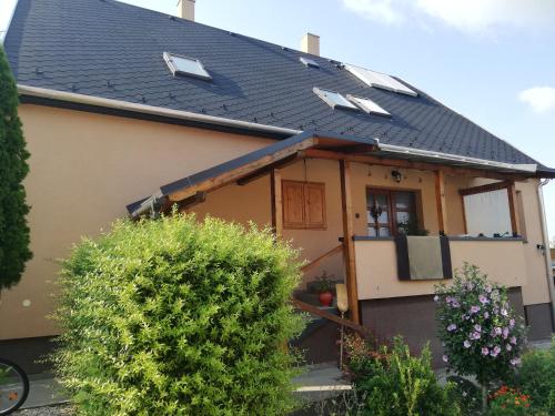 TIFFANY Apartman 8146 Jenő, Hősök utca 13 kép - 3