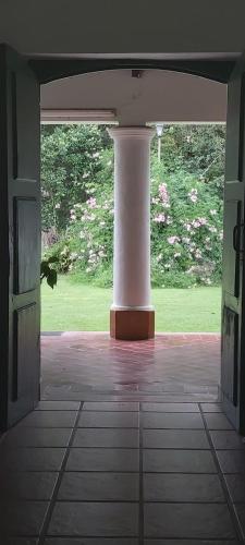 Taman di luar Finca La Secundina