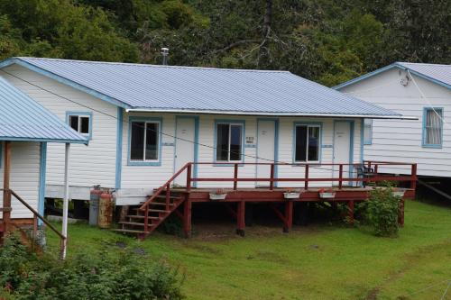 Zachar Bay Lodge – Photos 5
