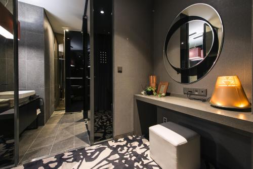 Ett badrum på Best Louis Hamilton Hotel Changwon