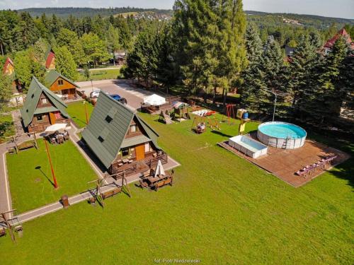 Πισίνα στο ή κοντά στο Ośrodek Pszczółka Krasnobród