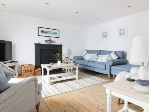 4 Coastguard Cottages – Photos 2