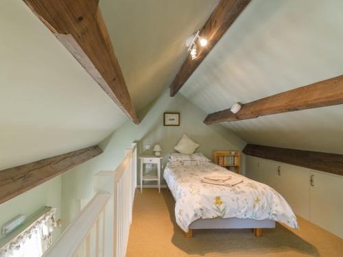 Katil atau katil-katil dalam bilik di The Byre at High Watch