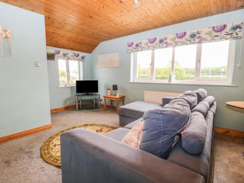 Fairview Apartment – Photos 2