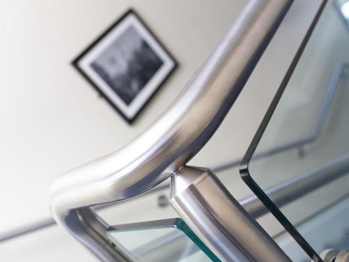 8 Eureka Mews – Photos 2