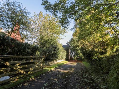 Vicarage Cottage – Photos 3