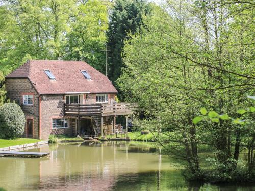 Miswells Cottages - Lake View – Photos 2