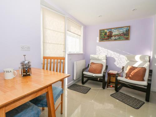 5 Firle Road Annexe – Photos 3