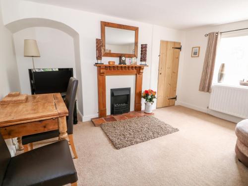 Flint Cottage – Photos 4
