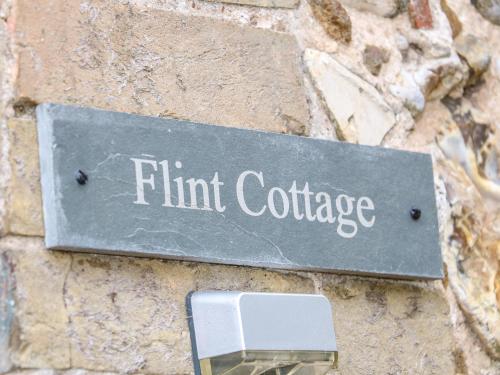 Flint Cottage – Photos 3