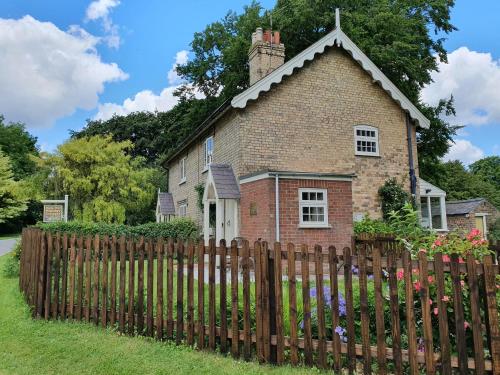 Gallery image of Pheasant Cottage in Alford