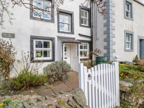 Blacksmiths Cottage – Photos 2