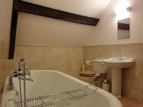 Koupelna v ubytování Hornshayne Farmhouse