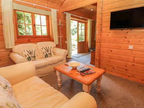 Pond Cabin – Photos 4