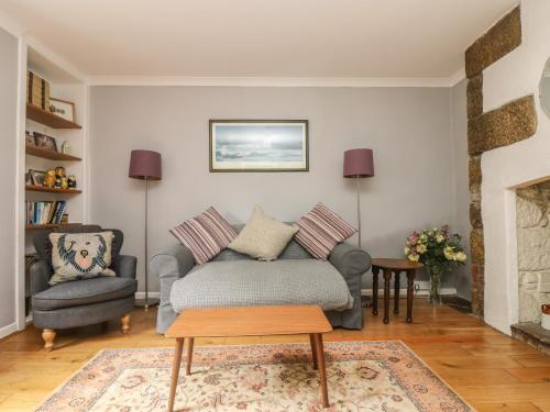 A seating area at Primrose Cottage, Penryn