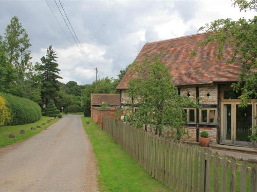 Whites Farm Barn – Photos 3