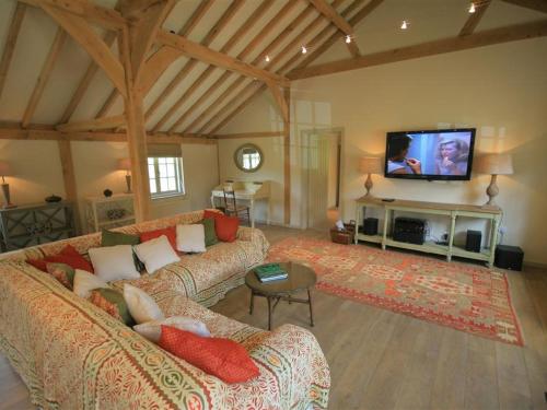 West Barn – Photos 2