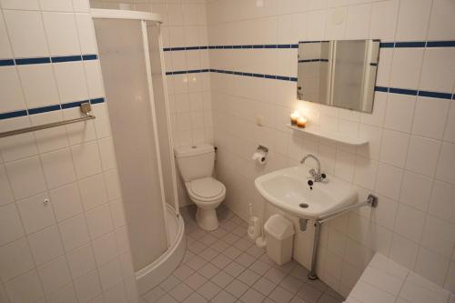 Residence Juliana 17 tesisinde bir banyo