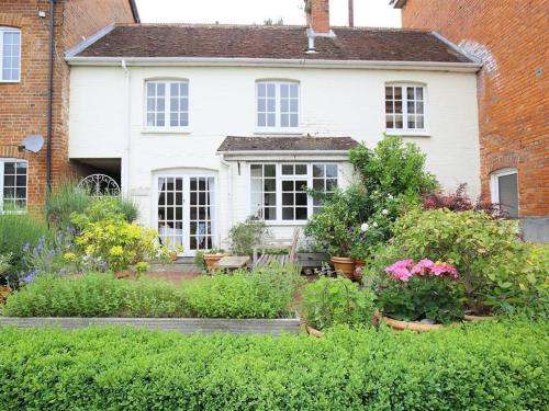 The Mews Cottage – Photos 2