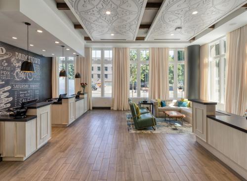 a lobby with a reception desk and a waiting room at WorldMark Portland Waterfront Park in Portland