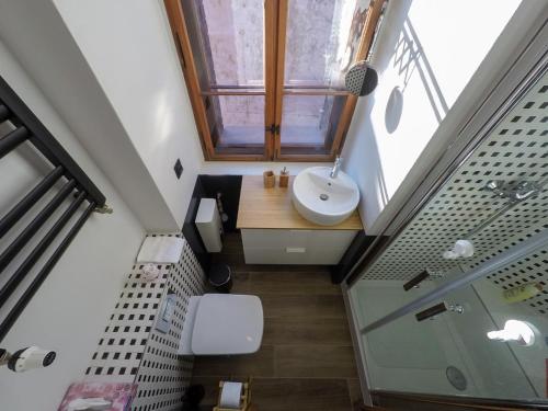 Bilik mandi di Apartamenty w Wieży