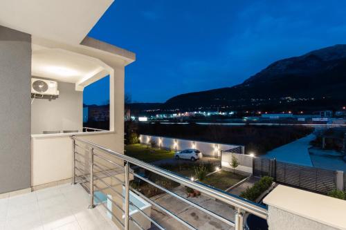 Landskap semula jadi dekat dengan apartmen