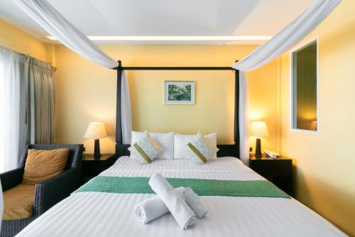 Katil atau katil-katil dalam bilik di Baan PhuAnda Phuket