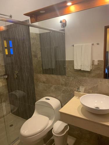 Ванная комната в Hotel Campanario Real