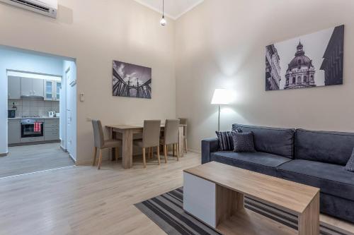 Goldcentral Apartment Akacfa 1072 Budapest, 45 Akácfa utca kép - 3