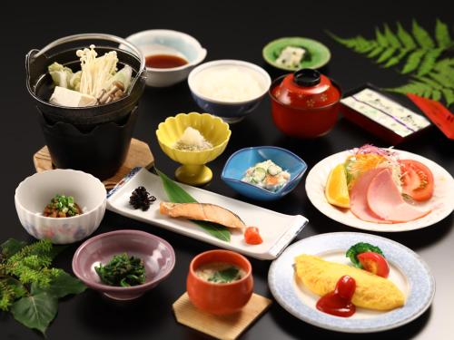 Mad på ryokanen eller i nærheden