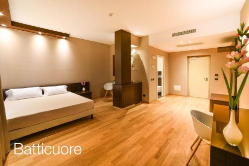 Katil atau katil-katil dalam bilik di Sweet Motel