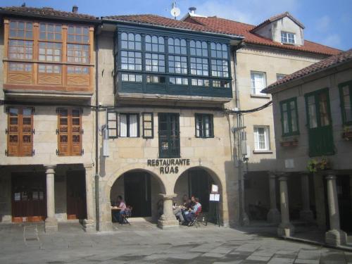Gallery image of Hotel Restaurante R&uacute;as in Pontevedra