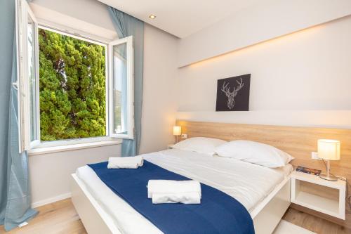 Contemporary desgined apartment