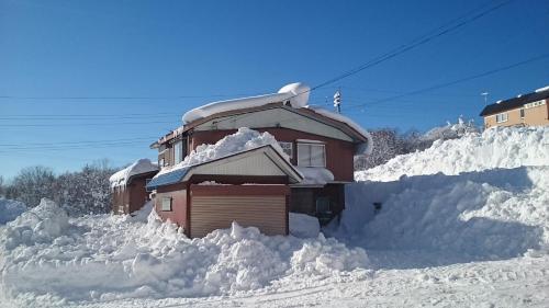 Lodge Amenouo trong mùa đông