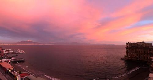 a view of a large body of water with a cloudy sky at B&B Vista Mare in Naples