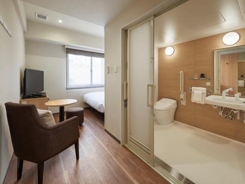 Phòng tắm tại Royal Twin Hotel Kyoto Hachijoguchi