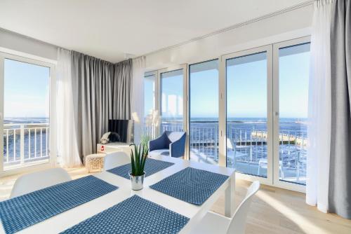 Zdjęcie z galerii obiektu Apartamenty Marina z widokiem na morze w Darłówku