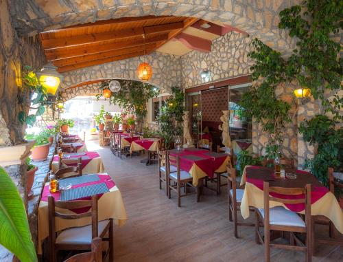 En restaurant eller et andet spisested på Delphi