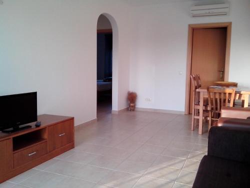 Albufeira 2 bedroom apartment 5 min from Falesia beach and close to center H