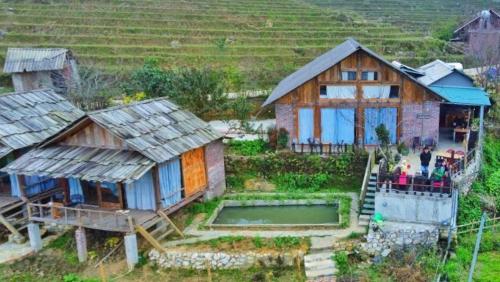 Κήπος έξω από το Cơmlam Eco House