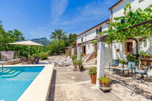Villa Cals Frares by Sealand Villas