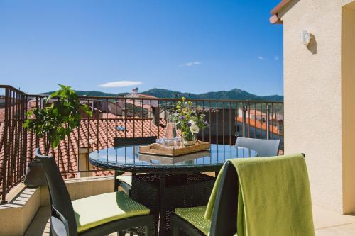 Regina's Banyuls Terrace apartment