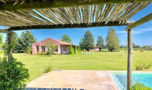 ENTRE CAPILLA DEL SEÑOR Y ARECO Chacra familiar en Barrio cerrado de chacras